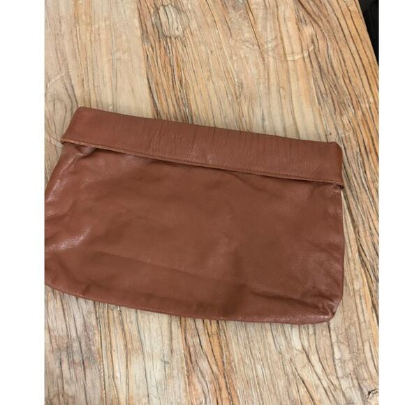 VINTAGE 80s Brown Leather Clutch Bag Purse Made in Italy - Picture 1 of 4